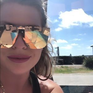 Meet your Posher, Leslee